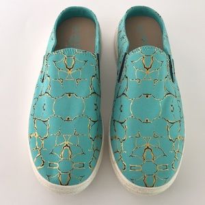 CRAZY TRAIN by Sally Walkers Slip On Sneakers size 8